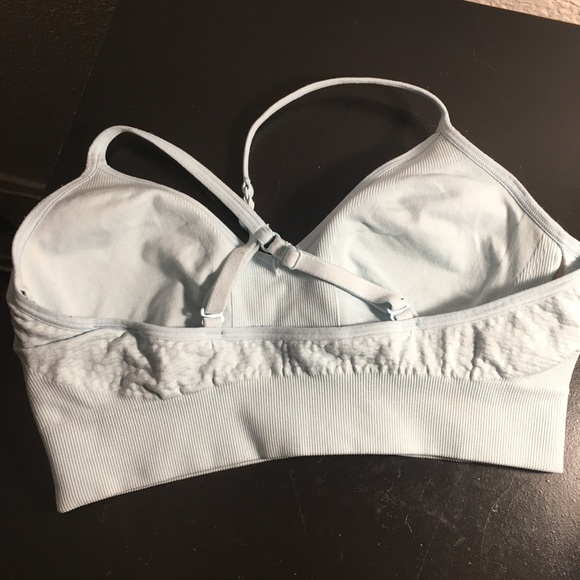 Sports bra bundle - Picture 3 of 5
